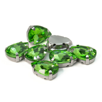 Стразы в цапах пришивные Капля 10х14 мм Салатовый светлый 10 шт.