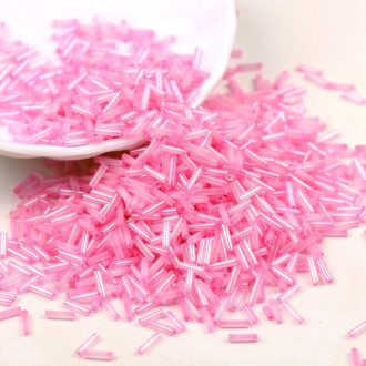 Бисер стеклярус блестящий 2х6 мм 50 г Розовый светлый