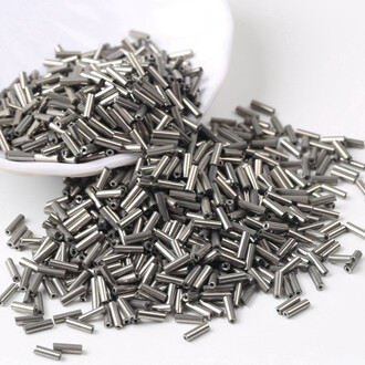 Бисер стеклярус блестящий 2х6 мм 50 г Гематитовый