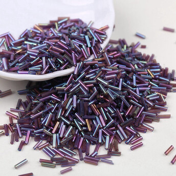 Бисер стеклярус блестящий 2х6 мм 50 г Фиолетовый радужный