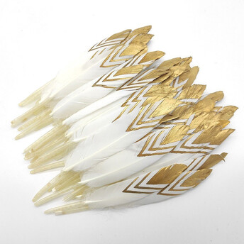 Перо гусиное крашеное 10-15 см 1 шт. Белый с золотистым