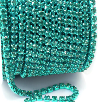 Стразовая цепь ss8 (2,5 мм) 1 м Waves green