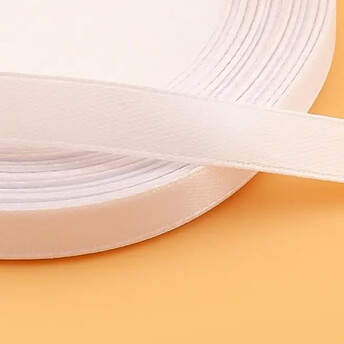 Лента атласная 1,2 см +-91 м 1 шт. Белый