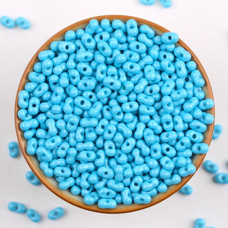 Бисер стеклянный в форме арахиса FARFALLE 6х4х3,2 мм 10 г Голубой