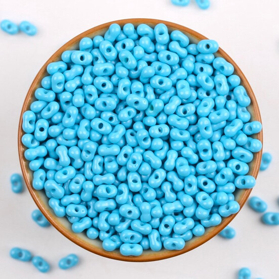Бисер стеклянный в форме арахиса FARFALLE 6х4х3,2 мм 10 г Голубой