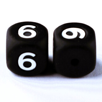 Бусина цифра 6 силиконовая для грызунков 12х12 мм Ø 2 мм 1 шт. Черный с белым