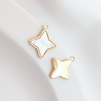 Кулон Star с перламутром медный 18К позолота 20х13 мм 1 шт. Золото
