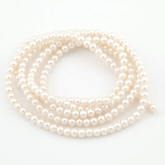 Бусины стекло под жемчуг Шар 3 мм ±210 шт. 62 см Пудра