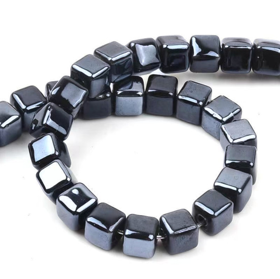 Бусины Куб керамические 6х6 мм 5 шт. Черный