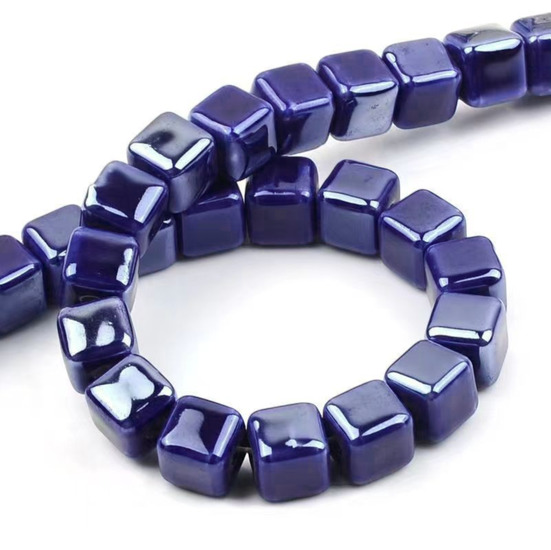 Бусины Куб керамические 8х8 мм 5 шт. Электрик