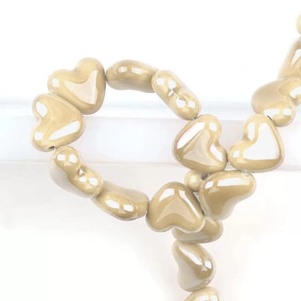 Бусины Сердце керамические горизонт. отверстие 15х13 мм 5 шт. Бежевый