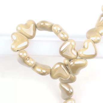 Бусины Сердце керамические горизонт. отверстие 15х13 мм 5 шт. Бежевый