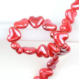 Бусины Сердце керамические горизонт. отверстие 15х13 мм 5 шт. Красный