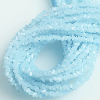 Бусины Swarovski огранка треугольник 3 мм Ø 0,8 мм 27 см (+-130 шт.) Небесный светлый