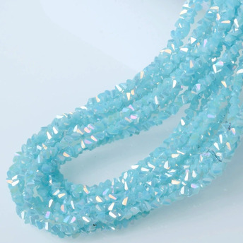 Бусины Swarovski огранка треугольник 3 мм Ø 0,8 мм 30 см (+-130 шт.) Небесный АВ