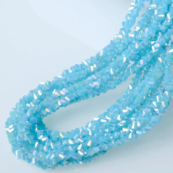 Бусины Swarovski огранка треугольник 6 мм Ø 1 мм 35 см (+-85 шт.) Небесный АВ