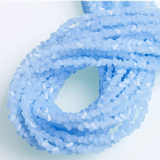 Бусины Swarovski огранка треугольник 6 мм Ø 1 мм 35 см (+-85 шт.) Синий светлый