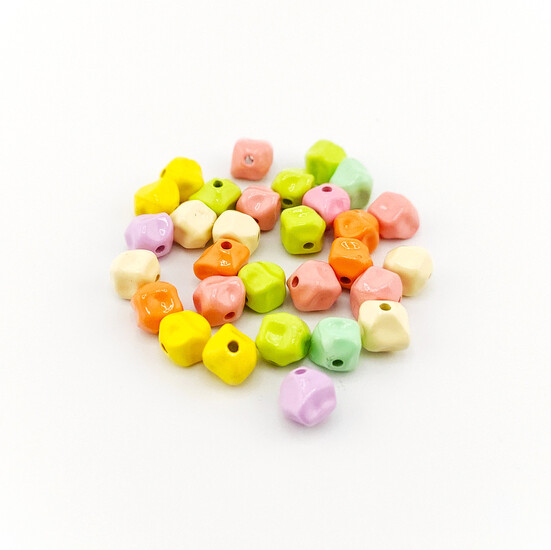 Бусина разделитель металлическая Камешек 8х6,5 мм Ø 1 мм 3 шт. Разные цвета