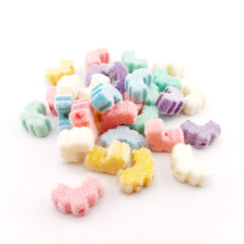 Бусина бархатная Пиксель сердечко 20х13х8 мм Ø 2,7 мм 3 шт. Разные цвета