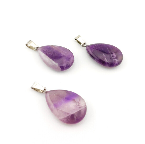 Кулон капля Аметист 16х6х34 мм 1 шт.