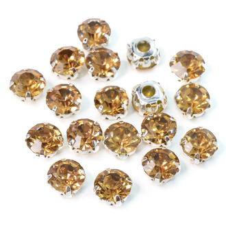 Стразы в цапах пришивные Круглые 6 мм Шампань 30 шт.