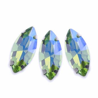 Стразы в цапах пришивные Лодочка 7х15 мм Зеленый АВ 5 шт.