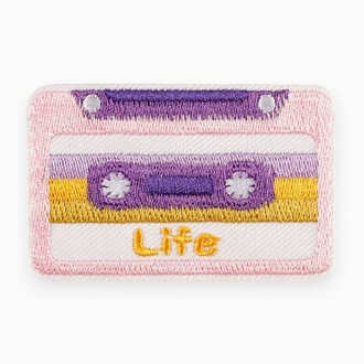 Термоаппликация Cassette Life вышитая 4,5х7 см 1 шт. Розовый
