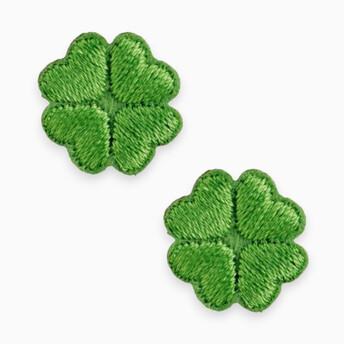 Термоаппликация Four-leaf clover вышитая 1,5х1,5 см 1 шт. Зеленый