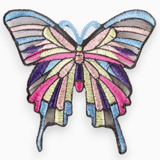 Аппликация нашивка Butterfly вышитая 11х12 см 1 шт. Разные цвета