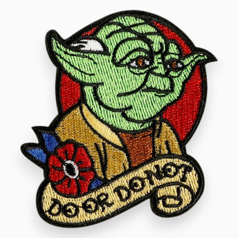 Термоаппликация YodaDoOrNot вышитая 8,1х7 см 1 шт. Разные цвета