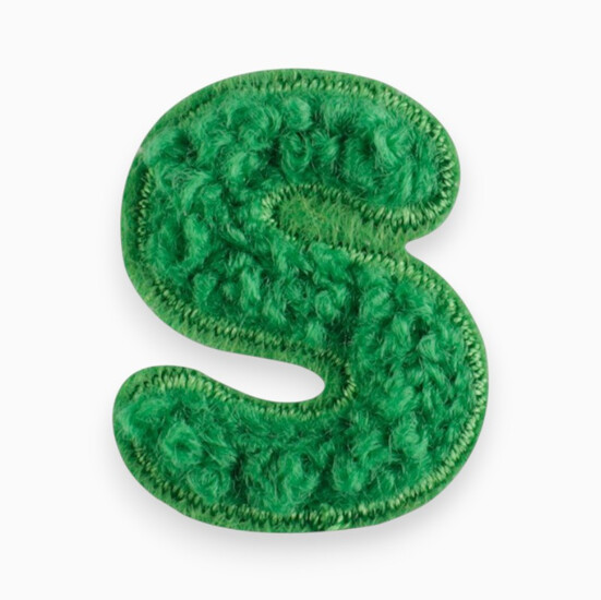 Термоаппликация буква "S" плюшевая 2,5х2 см 1 шт. Зеленый