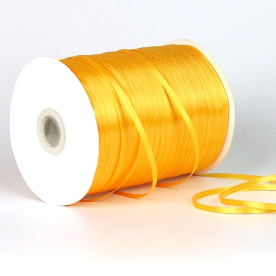 Лента атласная 0,7 см +-548 м 1 шт. Золотисто-желтый