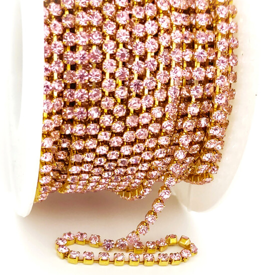 Стразовая цепь ss8 (2,5 мм) 1 м Rose gold