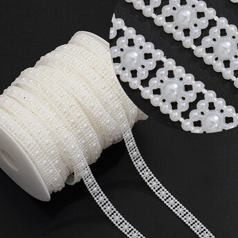 Полубусины на нитке Декоративная лента 10 мм 1 м Белый