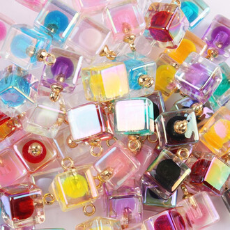 Подвеска Куб АВ пластиковая 12х12х18 мм 5 шт. Разные цвета