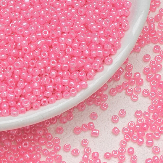 Бисер Блестящий 2 мм 50 г Розовый яркий