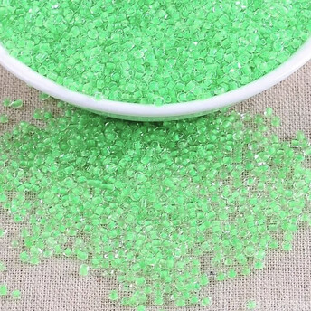 Бисер Прокрашенный 2 мм 50 г Лаймовый