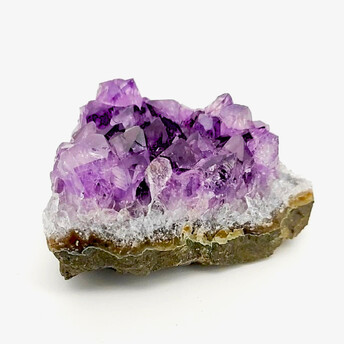 Аметист друза сувенирный камень 23-50 г 1 шт.