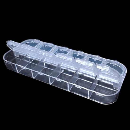 Органайзер 12 яч. контейнер пластиковый для рукоделия 13х5х1,5 см Прозрачный