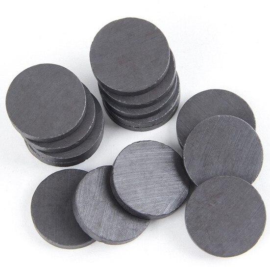 Магнит ферритовый Круглый 20х4 мм +-50 шт.