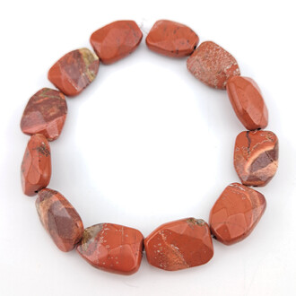 Яшма Кровавик бусины плоские из камня огранка 12х17х6 мм ±20 см 12 шт.