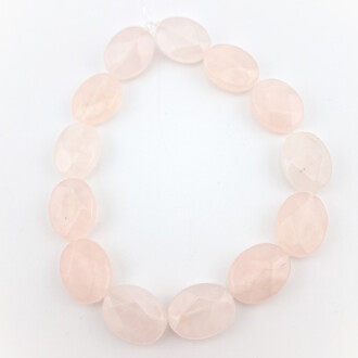 Розовый кварц бусины овальные из камня огранка 12х16х6 мм ±20 см 13 шт.