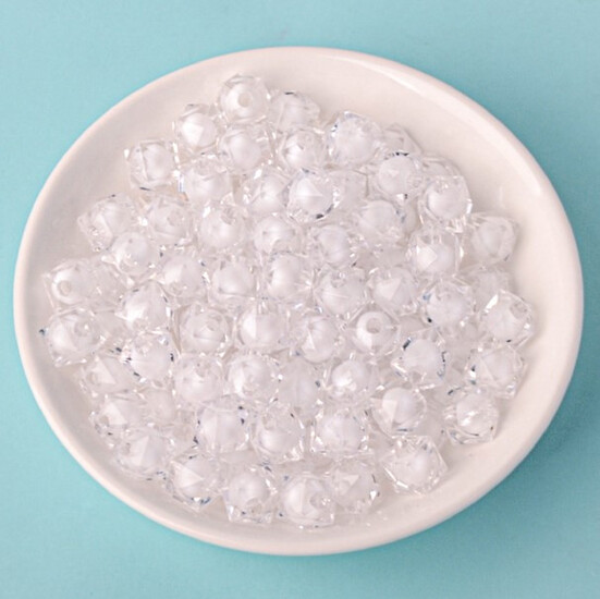 Бусины пластиковые квадратные 10 мм Белый +-25 г (+-55 шт.)