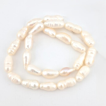 Жемчужины Ovalé Ivory Pearl 5-6 мм ±33 см 27 шт. Кремовый