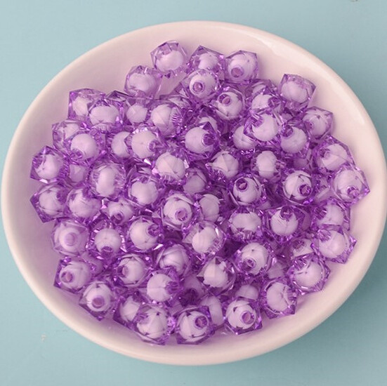 Бусины пластиковые квадратные 10 мм +-25 г (+-55 шт.) Фиолетовый