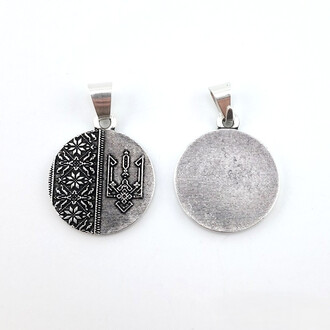 Подвеска Вышивка Тризуб 21х32 мм 1 шт. Серебро