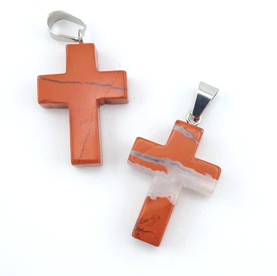 Кулон Крест Яшма Кровавик 35х18х6 мм 1 шт.