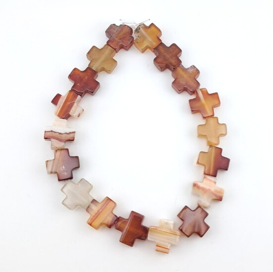 Сердолик бусины Крест из камня 13х13х5 мм +-24 см 18 шт.