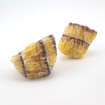 Золотой флюорит камень самородок 55-90 г 1 шт.