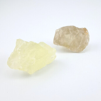 Цитрин камень необработанный самородок 30-50 г 1 шт.